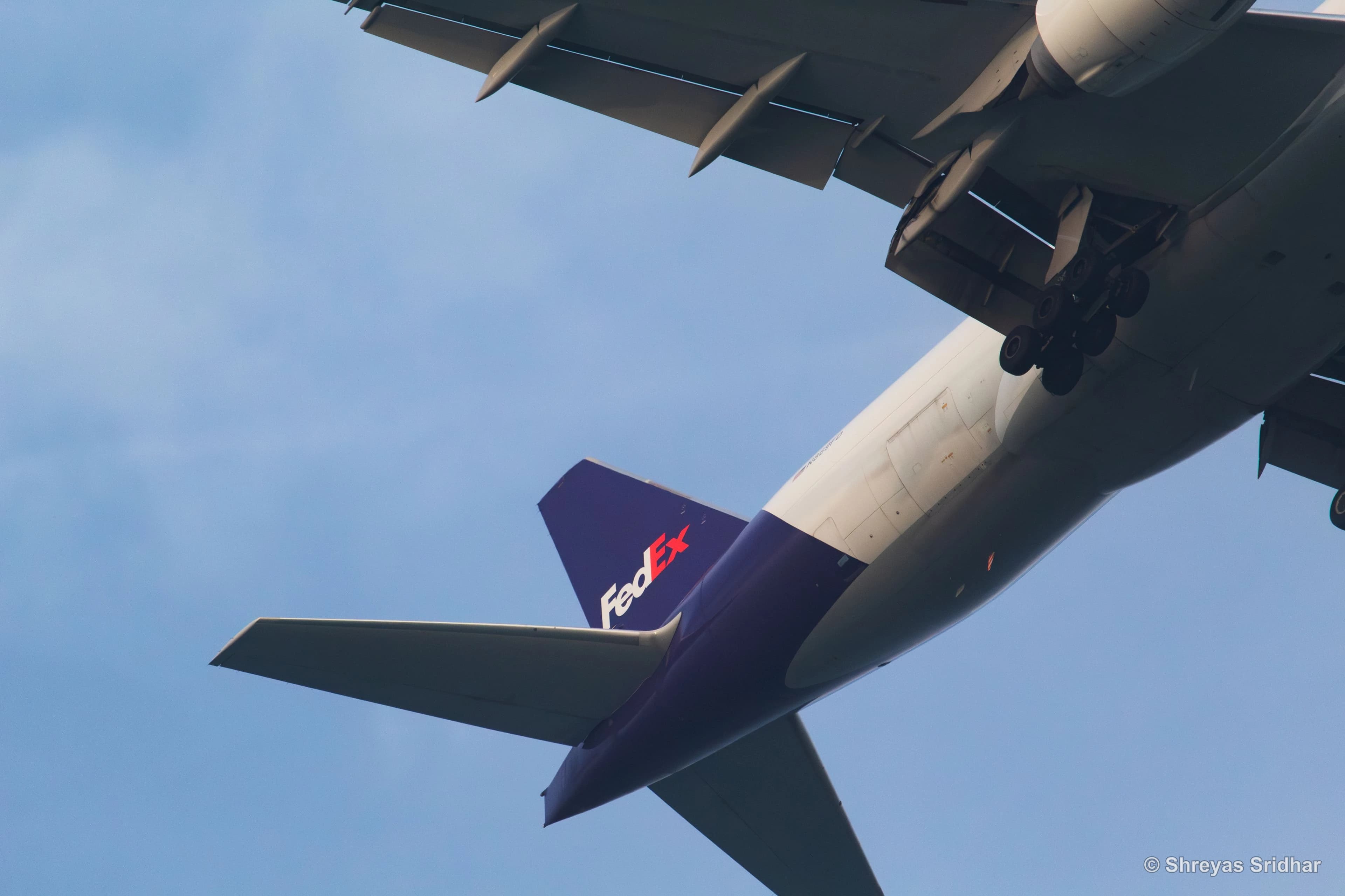 FedEx Express · Boeing 777F · N869FD